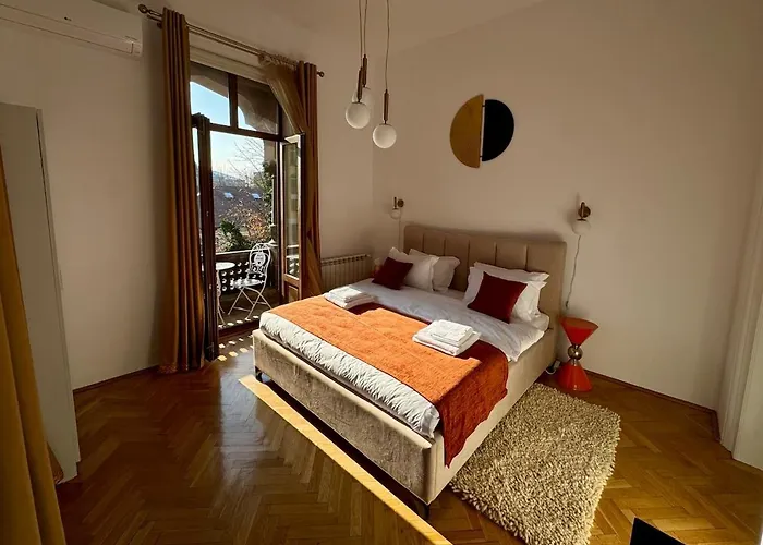 Apartment La Belle Epoque Bucharest